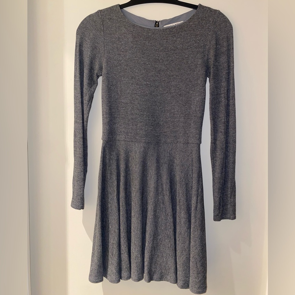 Alice + Olivia Long Sleeve Mini Dress